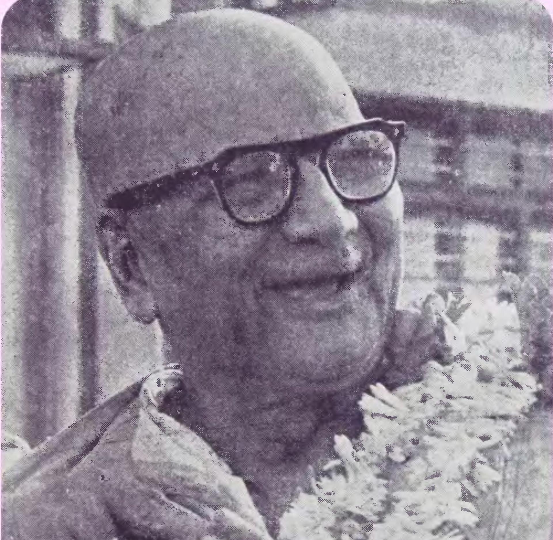 Vākyajño vākyakuśalaḥ maunamupāgamat: The Twilight Years of the Titan